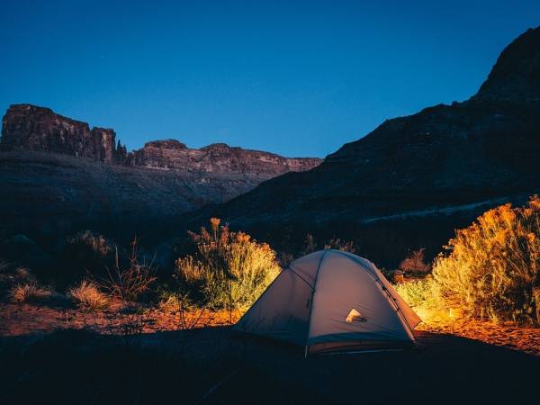 Camping på campingplasser